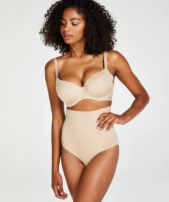 Slip Raffermissant Taille Haute - Beige