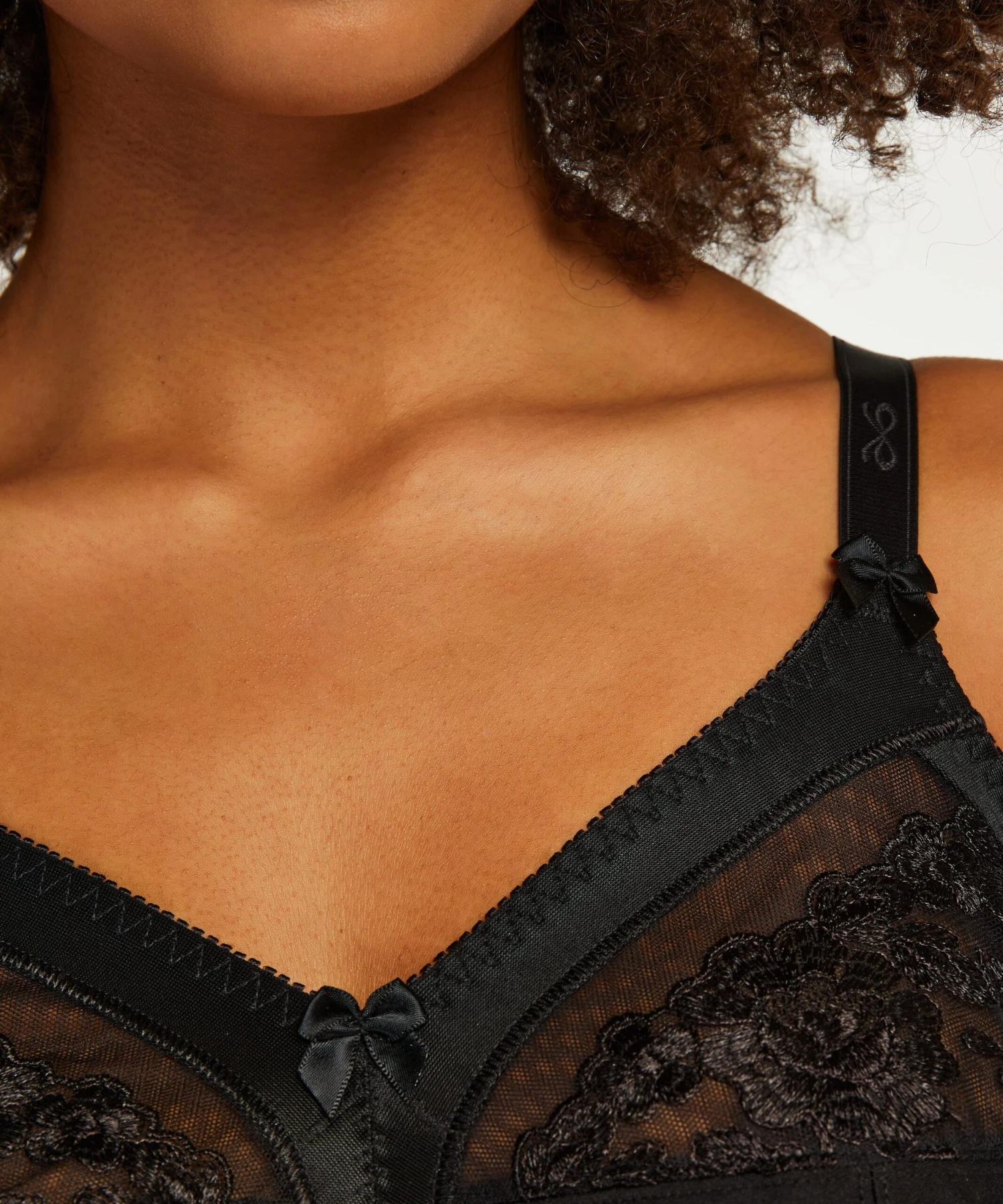 Soutien-gorge Soft Sans Armatures Sara - Noir 2 Soutien-gorge Soft Sans Armatures Sara - Noir – Image 2