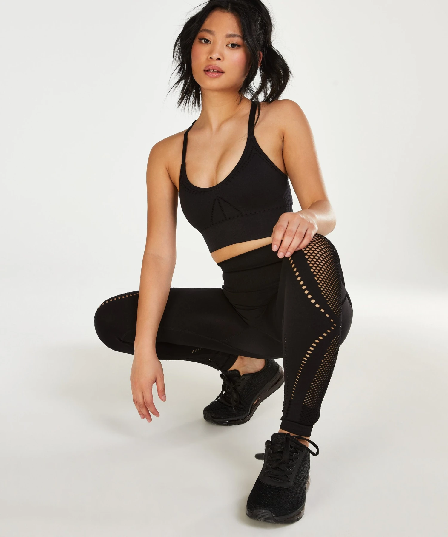 Soutien-gorge De Sport HKMX The Comfort Niveau 1 - Noir 3 Soutien-gorge De Sport HKMX The Comfort Niveau 1 - Noir – Image 3