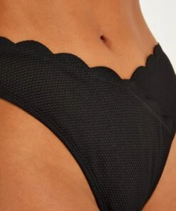 Bas De Bikini échancré Scallop - Noir 8 Bas De Bikini échancré Scallop - Noir -Sous-vêtement Soldes 2024 191511 2