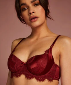 Soutien-gorge Rembourré à Armatures Hannako - Rouge -Sous-vêtement Soldes 2024 195505 2