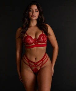 String Mitzy - Rouge