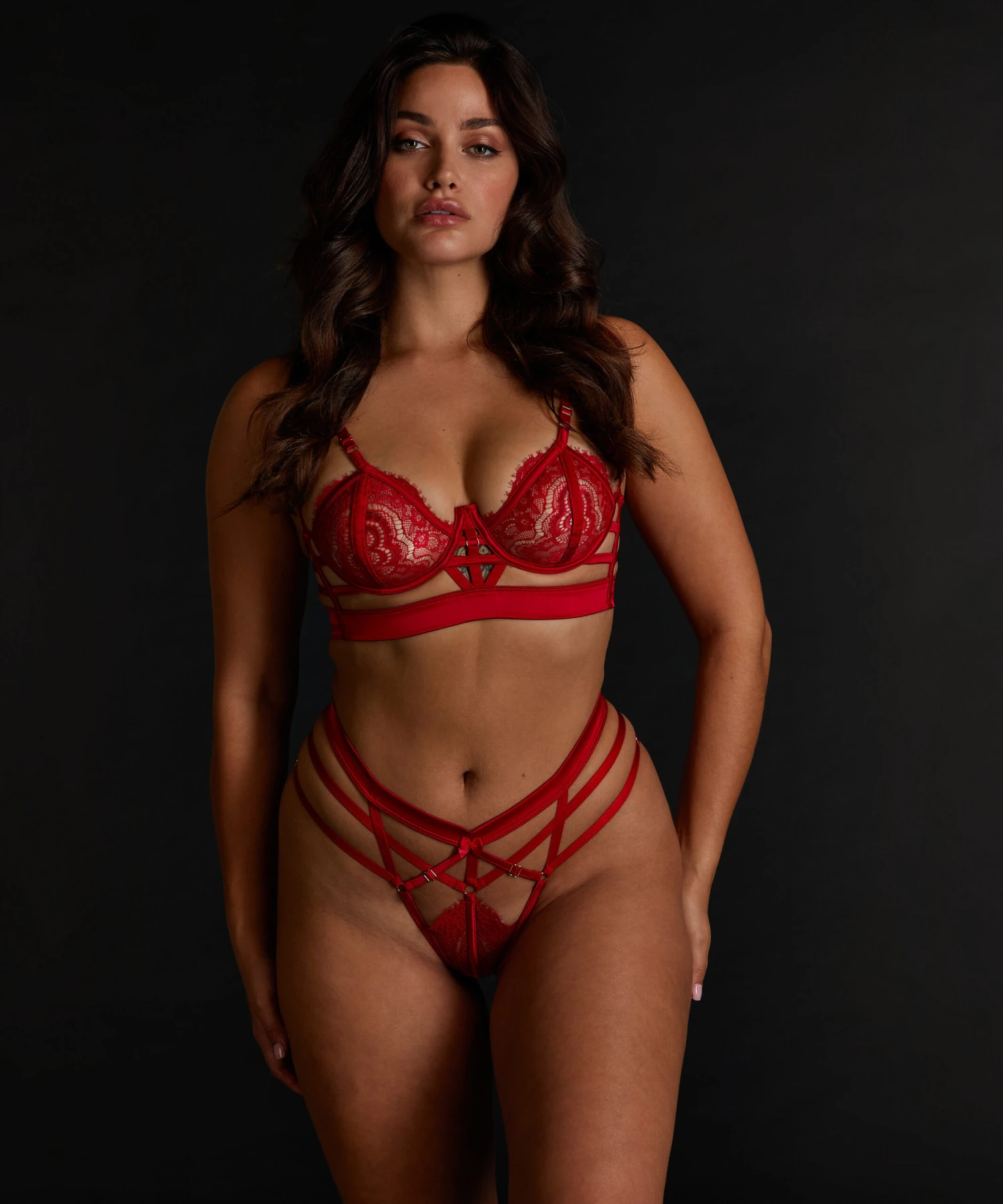 String Mitzy - Rouge 1 String Mitzy - Rouge