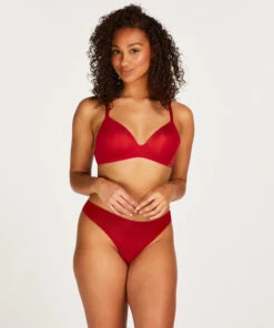 Invisible String Stripe Mesh - Rouge